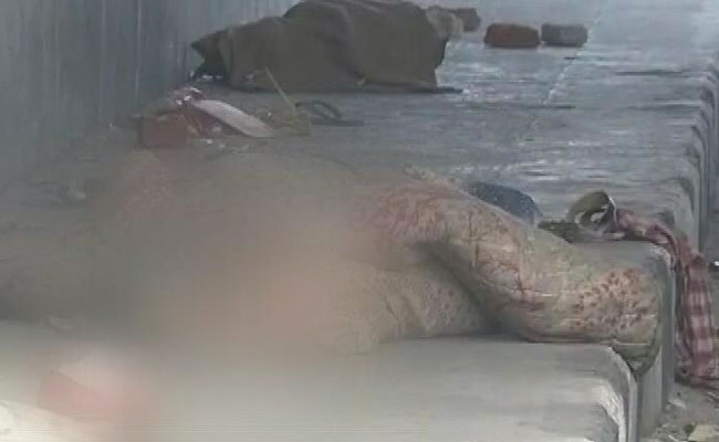 1 Killed As Schoolboy Celebrating Last Exam Rams Car Into Pavement In Delhi's Kashmere Gate