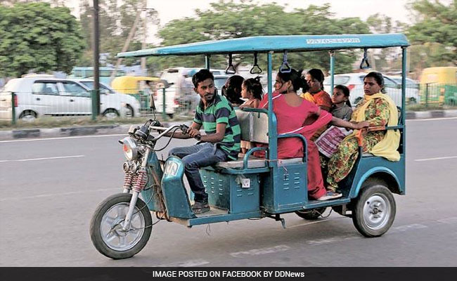 E-Rickshaws banned in Lucknow due to congestion and pollution issues.