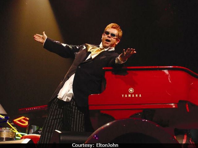 Elton John Cancels US Concerts Due To 'Potentially Deadly' Infection