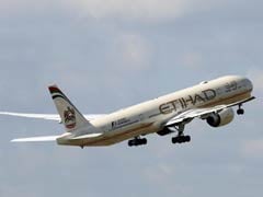 United Arab Emirates's Etihad Airways Announces Suspending Flights To Qatar