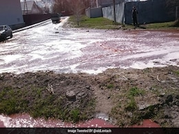 Fruit Juice Floods Russian Town After Factory Roof Collapses Fruit Juice Floods Russian Town After Factory Roof Collapses