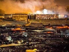 Huge Fire Destroys France's Grande-Synthe Migrant Camp