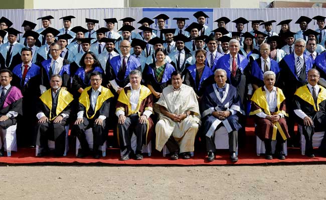 'Understand People And Be A Good Human Being' Says IIM Nagpur Director At Convocation Ceremony
