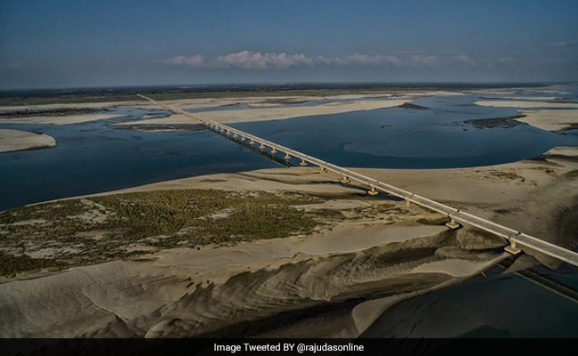 India's Longest Bridge In Final Stages Of Construction: 10 Points