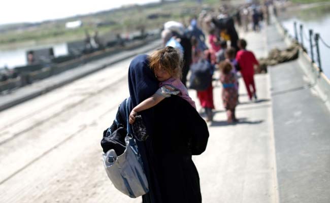 This New Bridge Becomes Ray Of Hope For People Fleeing Mosul