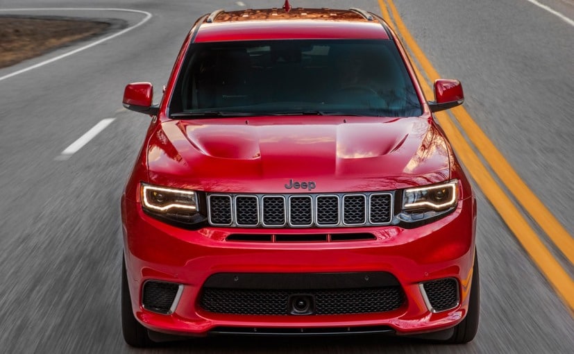 jeep grand cherokee trackhawk front