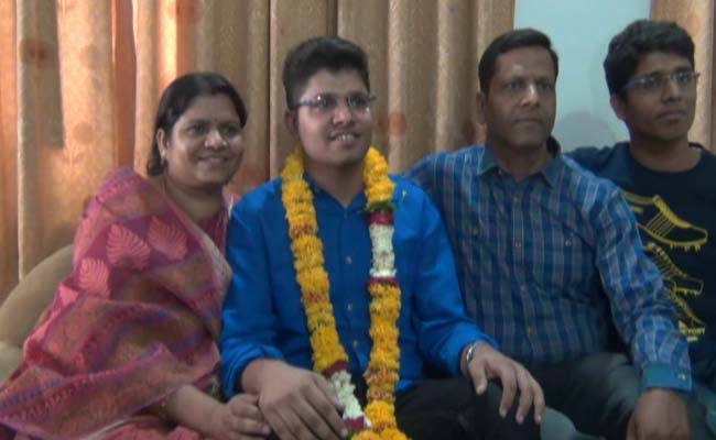 100% In JEE Main Exam: Meet The Udaipur Wunderkid