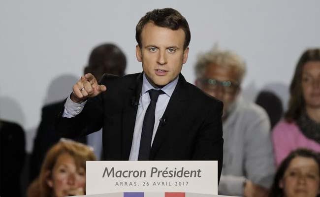 Emmanuel Macron Campaign For French Presidency Off To Slower Start Than Marine Le Pen - Poll