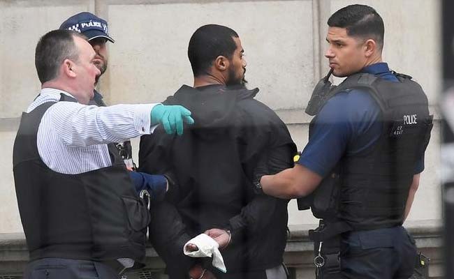 A Man With Knives Arrested Near British Prime Minister Thersa May Residence