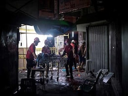 Philippines Blast Injures 14 As ASEAN Leaders Gather Philippines Blast Injures 14 As ASEAN Leaders Gather