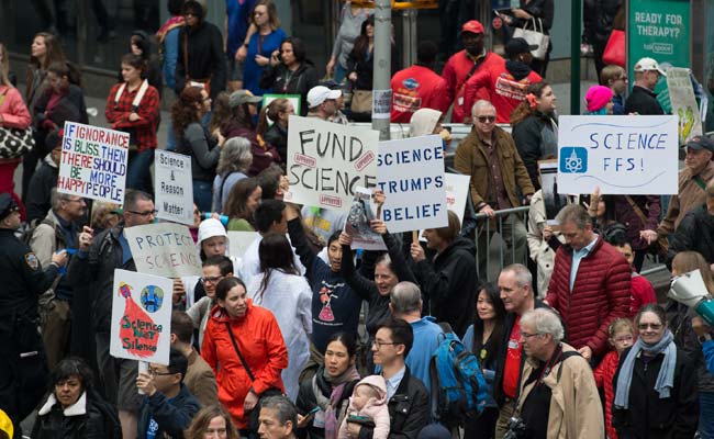 Thousands Turn Out For March For Science In US Cities