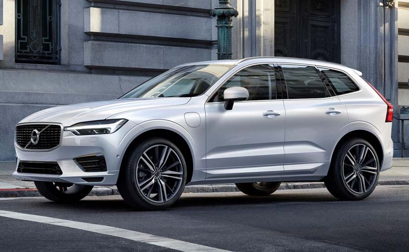 new volvo xc60 front quarter