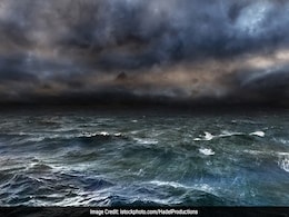 Australia's Cyclone Debbie Strikes Healthiest Part Of Great Barrier Reef Australia's Cyclone Debbie Strikes Healthiest Part Of Great Barrier Reef