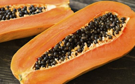 Papaya Side Effects : अगर हैं ये बीमारी, तो भूलकर भी ना खाएं पपीता, होगा सेहत को नुकसान