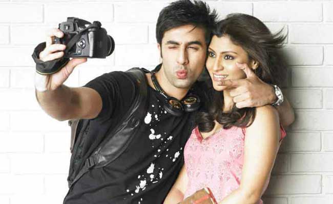 क्‍या आपके साथी को आपसे ज्‍यादा है सोशल मीडिया से प्‍यार