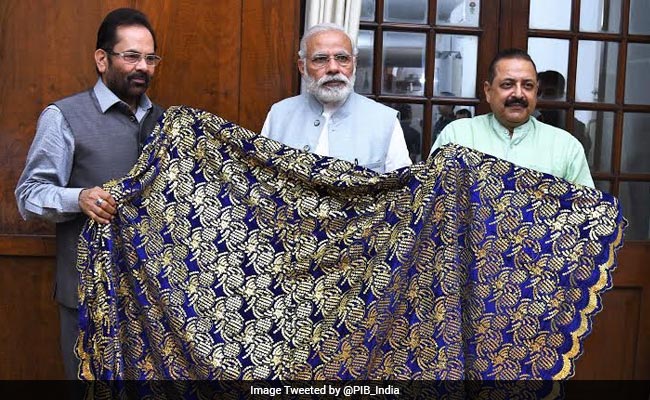 <i>'Chaadar'</i> Offered On PM Narendra Modi's Behalf At Chishti's Dargah