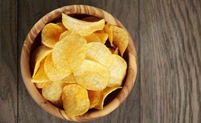 Street-Style Spicy Aloo Chips