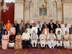 President Pranab Mukherjee Presents Padma Awards To Cho Ramaswamy, Kailash Kher
