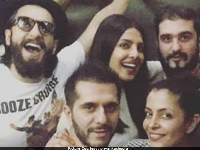 Sex Video Katrina Priyanka Chopra - Priyanka Chopra Parties With Ranveer Singh After Returning From The US