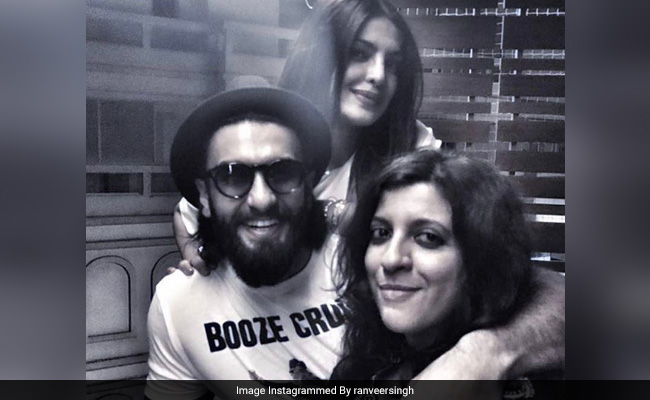 यूएस से लौटने के बाद प्रियंका चोपड़ा ने रणवीर सिंह के साथ की पार्टी, देखें फोटो