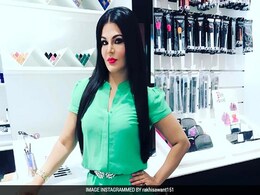 एक्ट्रेस राखी सावंत को गिरफ्तार नहीं किया गया : पंजाब पुलिस ने किया साफ एक्ट्रेस राखी सावंत को गिरफ्तार नहीं किया गया : पंजाब पुलिस ने किया साफ