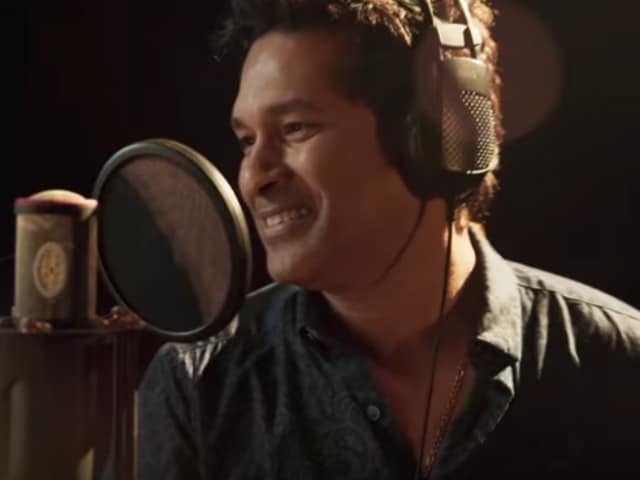 Indian Idol 9: Sachin Tendulkar's Singing Debut With Sonu Nigam Unveiled