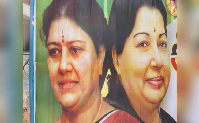 AIADMK's Dinakaran Arrested Close To Midnight, VK Sasikala's Posters Come Down
