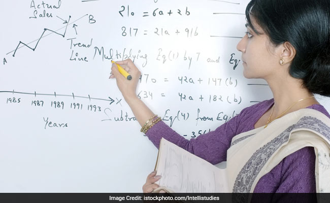 World Teachers' Day 2018: Lack Of Trained Teachers Hurdle To Quality School Education In India