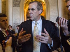 Senator Gives 15-Hour-Long Senate Speech Against Donald Trump's Supreme Court Nominee