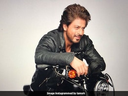 Shah Rukh Khan Poses With His 'Favourite' Hollywood Star Warren Beatty Shah Rukh Khan Poses With His 'Favourite' Hollywood Star Warren Beatty