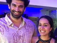 Farhan Akhtar Reportedly Upset Because Shraddha Kapoor Partied With Aditya Roy Kapur