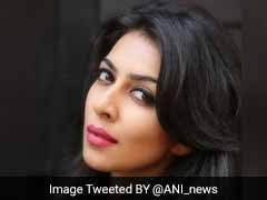 Bengali Model Sonika Chauhan Killed In Car Accident, Actor Vikram Chatterjee Injured
