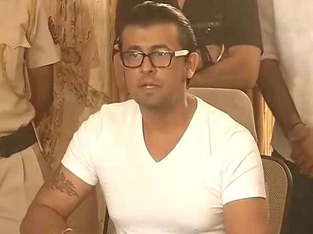 Sonu Nigam Insists He'll Shave His Head, Says It's 'Symbolic'