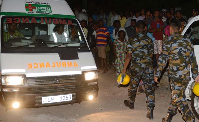 6 Found Dead As Sri Lanka Rubbish Dump Buries 40 Homes