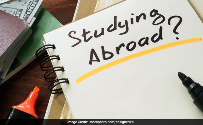 Study Abroad: Why Studying Overseas Is A Good Idea
