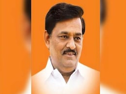 गाड़ी से गुल हुई लाल बत्ती तो महाराष्ट्र के मंत्री को भरना पड़ा टोल गाड़ी से गुल हुई लाल बत्ती तो महाराष्ट्र के मंत्री को भरना पड़ा टोल