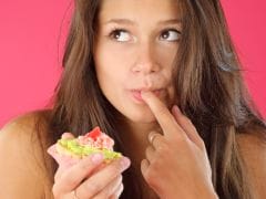 How to Control your Sugar Intake? 5 Ways to Cut Down on your Treats!