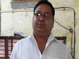 नोएडा सोशल मीडिया ट्रेडिंग स्कैम के मास्टरमाइंड अनुभव का पिता सुनील मित्तल गिरफ्तार नोएडा सोशल मीडिया ट्रेडिंग स्कैम के मास्टरमाइंड अनुभव का पिता सुनील मित्तल गिरफ्तार