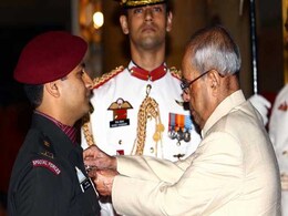 सर्जिकल स्ट्राइक के चार रियल हीरो शौर्य चक्र से सम्मानित सर्जिकल स्ट्राइक के चार रियल हीरो शौर्य चक्र से सम्मानित