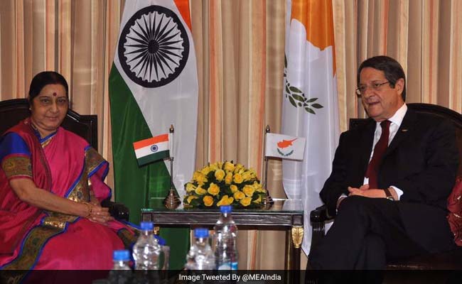 Sushma Swaraj Calls On Cyprus President