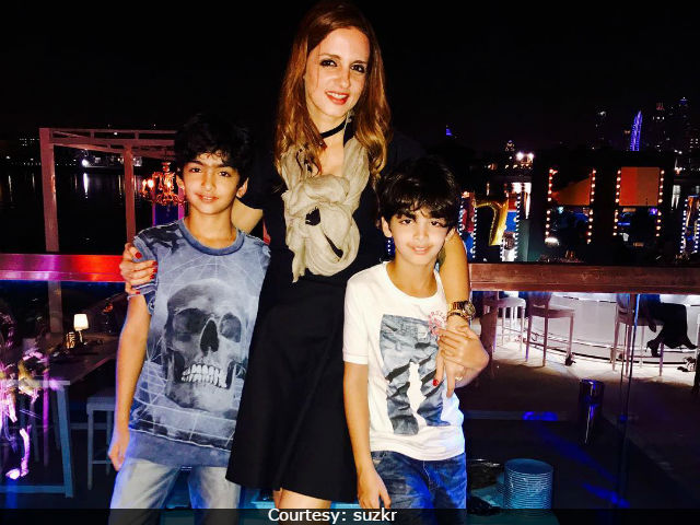 Sussanne Khan's Latest Holiday Pic With Sons Hrehaan and Hridhaan Is Too Cute