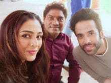 <i>Golmaal Again</i>: Tabu Says 'It's A Treat' To Work With Johnny Lever, Tusshar Kapoor