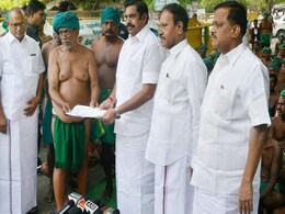 Tamil Nadu Farmers Suspend Delhi Strike After Chief Minister's Promise Tamil Nadu Farmers Suspend Delhi Strike After Chief Minister's Promise