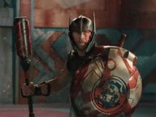 <i>Thor: Ragnarok</i> Teaser - Thor's Hammer Destroyed And A Fight With Hulk. Enough Said