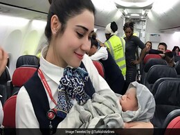 Baby Born At 42,000 Feet, Turkish Airlines Crew Help In Delivery Baby Born At 42,000 Feet, Turkish Airlines Crew Help In Delivery