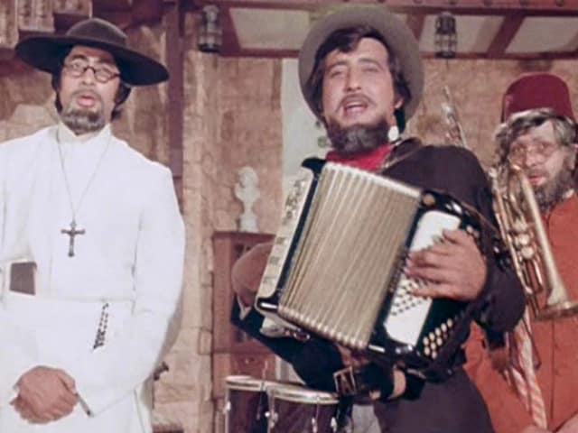 Vinod Khanna's 10 Definitive Roles, From Achanak To Chandni