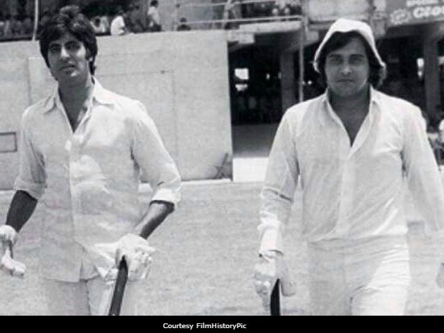 Viral: Amitabh Bachchan, Vinod Khanna Wear Cricket Whites In Old Pic
