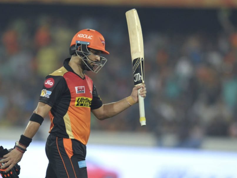 yuvraj-singh-srh-ipl-afp_806x605_41491464886.jpg