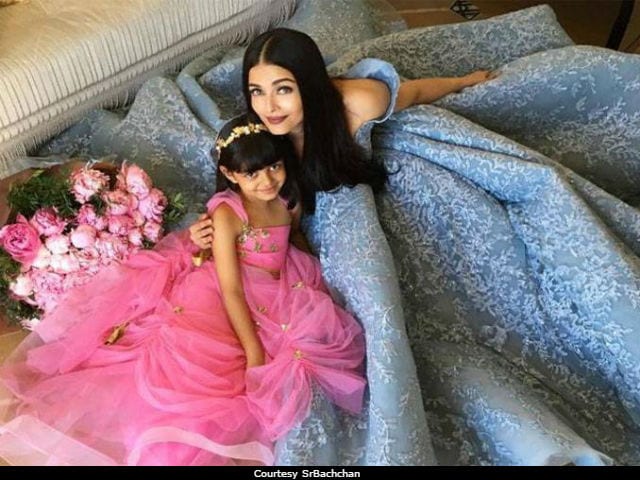 This Aishwarya Rai Bachchan And Aaradhya Pic From Cannes Must Be Amitabh Bachchan's Favourite