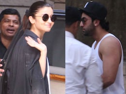 Alia Bhatt, Ranbir Kapoor Spotted At A Bandra Studio. Is The <i>Dragon</i> Ready To Roar? Alia Bhatt, Ranbir Kapoor Spotted At A Bandra Studio. Is The <i>Dragon</i> Ready To Roar?